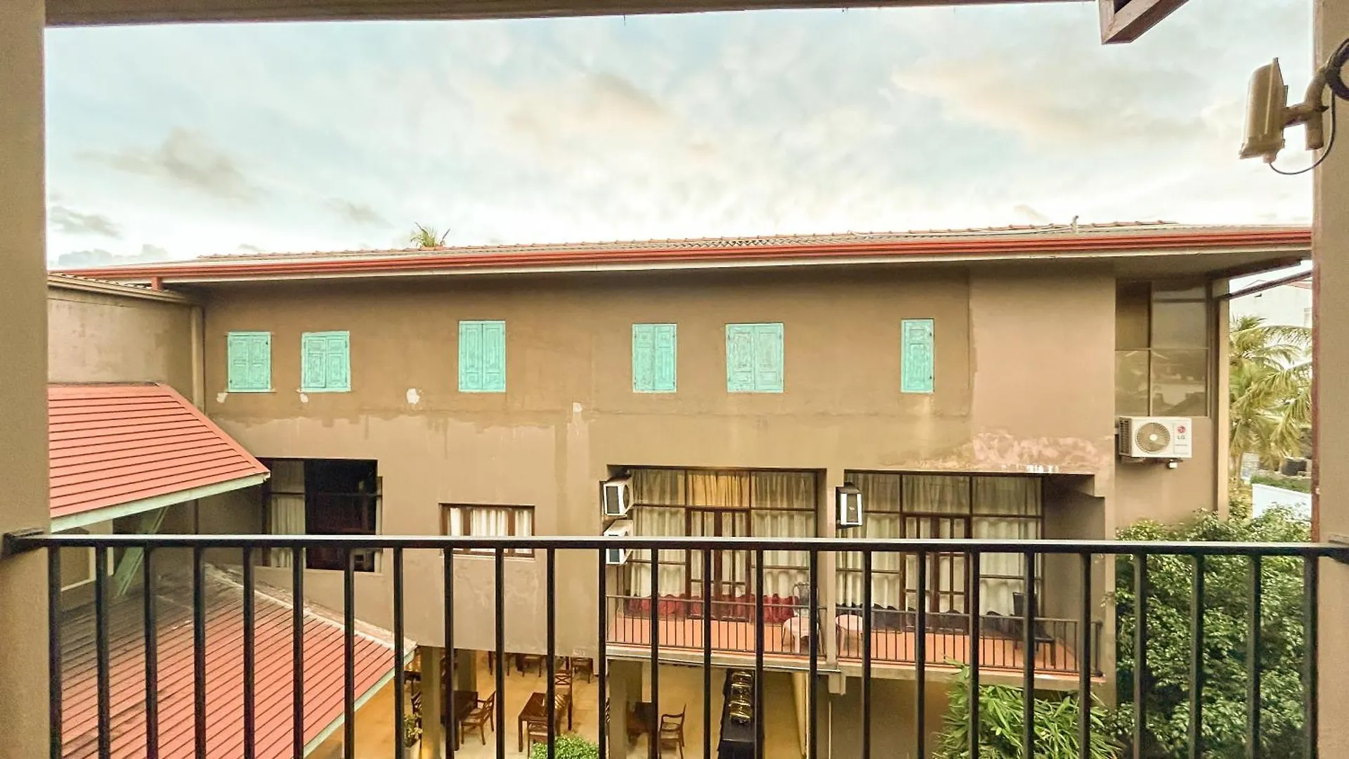 Hotel Blue Sea Negombo