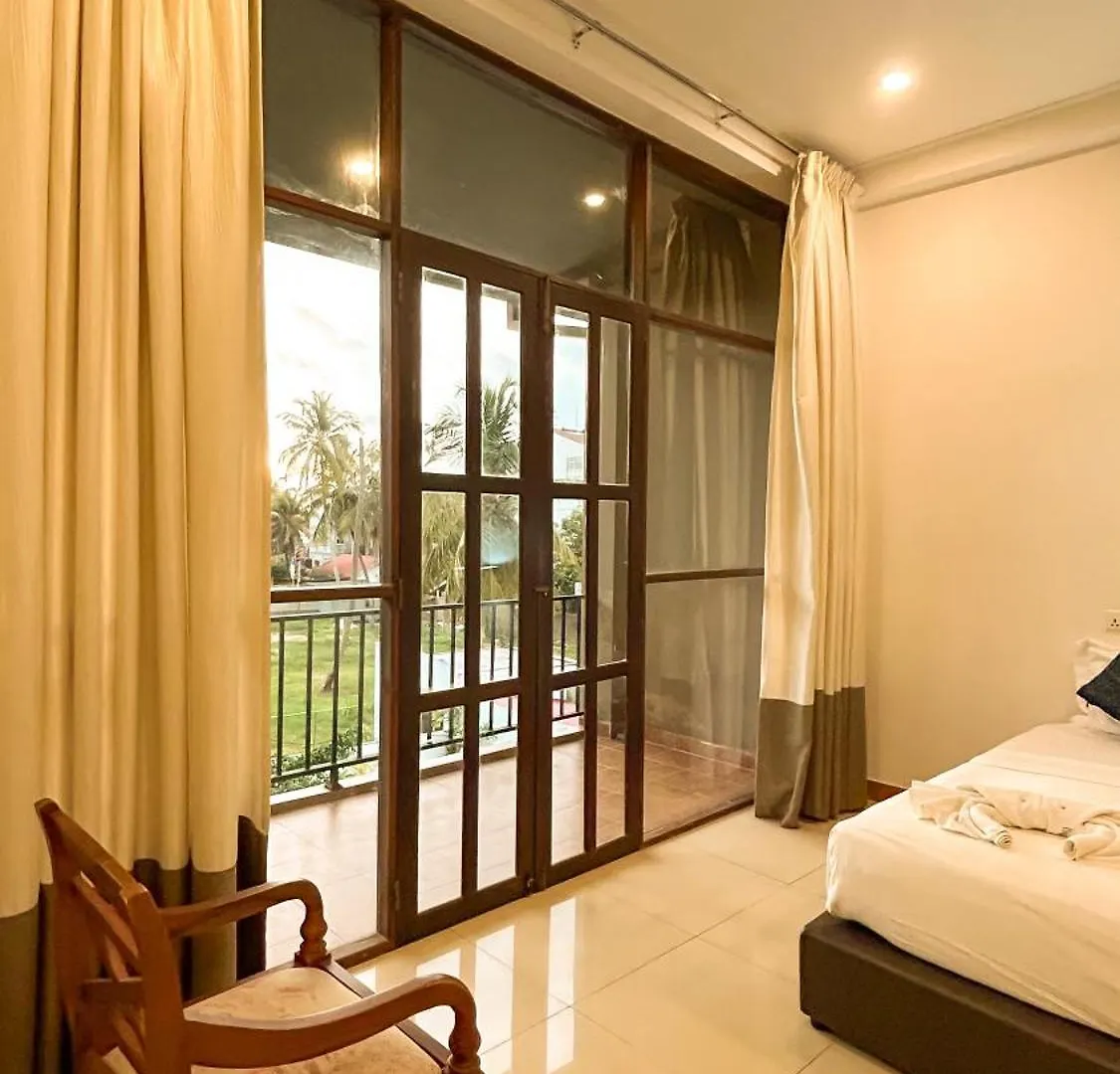 Hotel Blue Sea Negombo