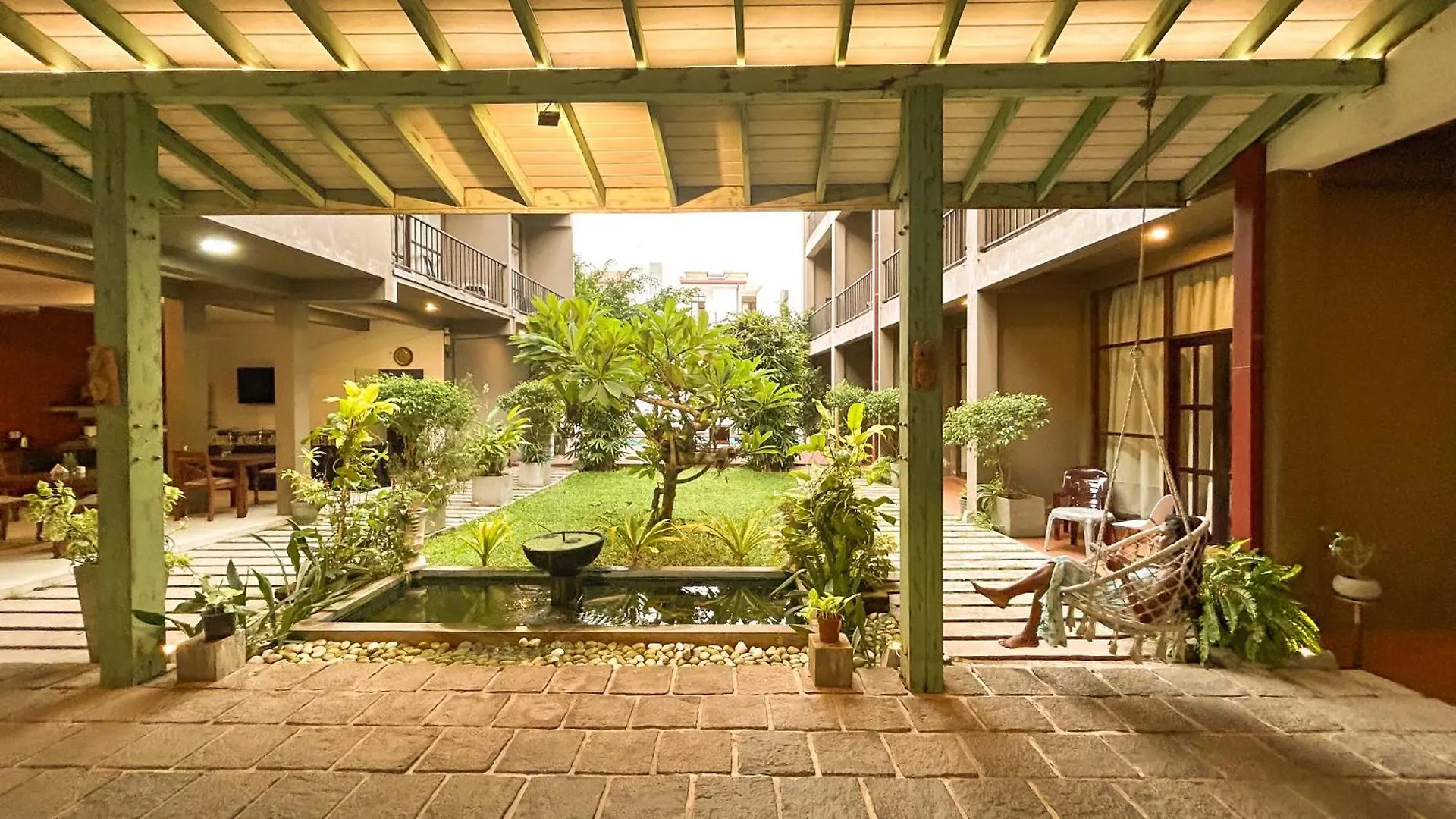 ***  Hotel Blue Sea Negombo Sri Lanka