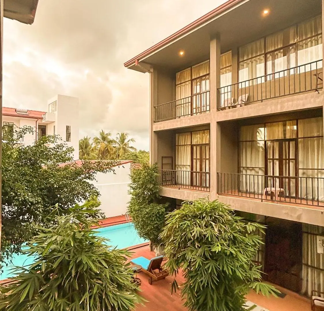 Hotel Blue Sea Negombo