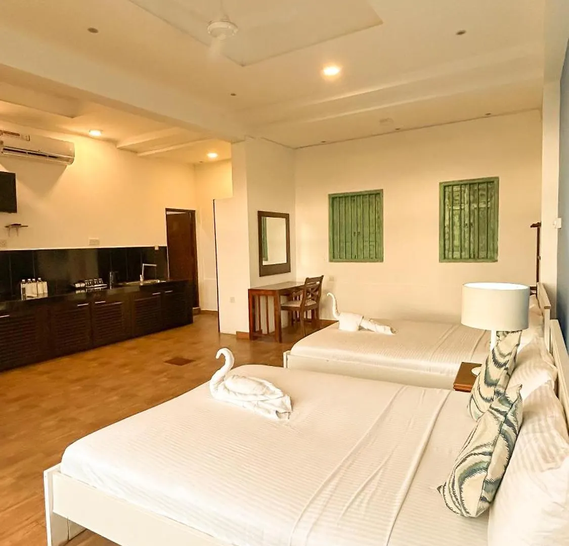 Hotel Blue Sea Negombo
