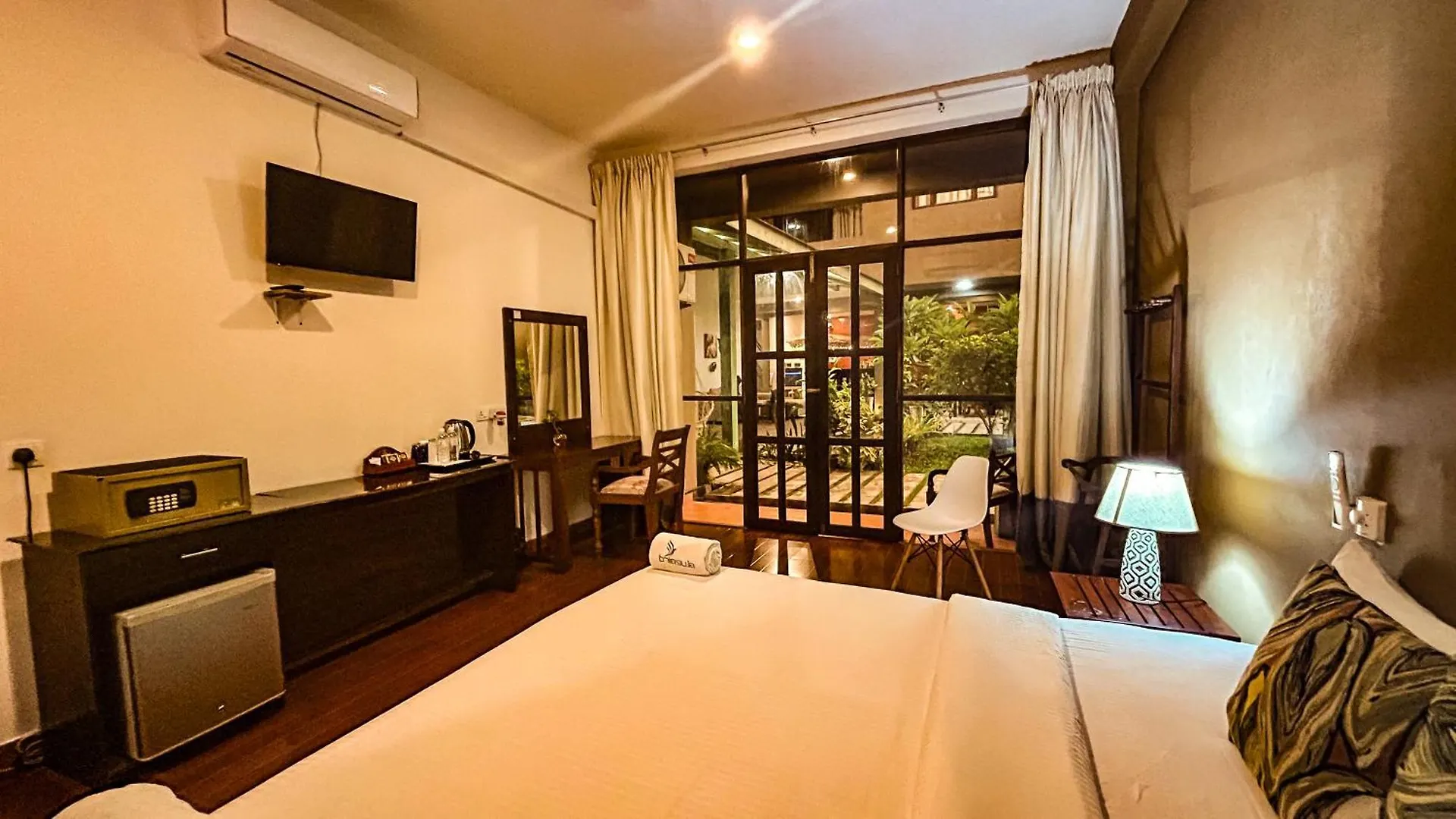 Hotel Blue Sea Negombo Sri Lanka